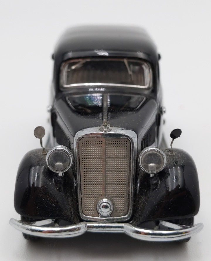 Schuco 1:43 Scale Die-Cast Mercedes-Benz 170V 100th Anniversary EX
