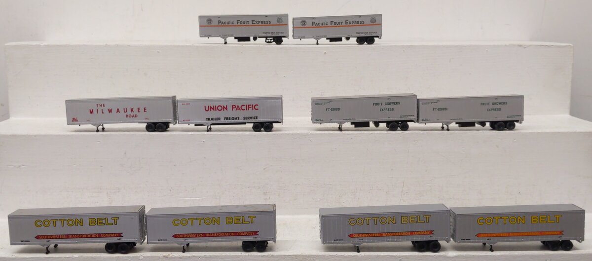 Athearn HO Scale Assorted Trailer Flatcars with Trailers [5] VG