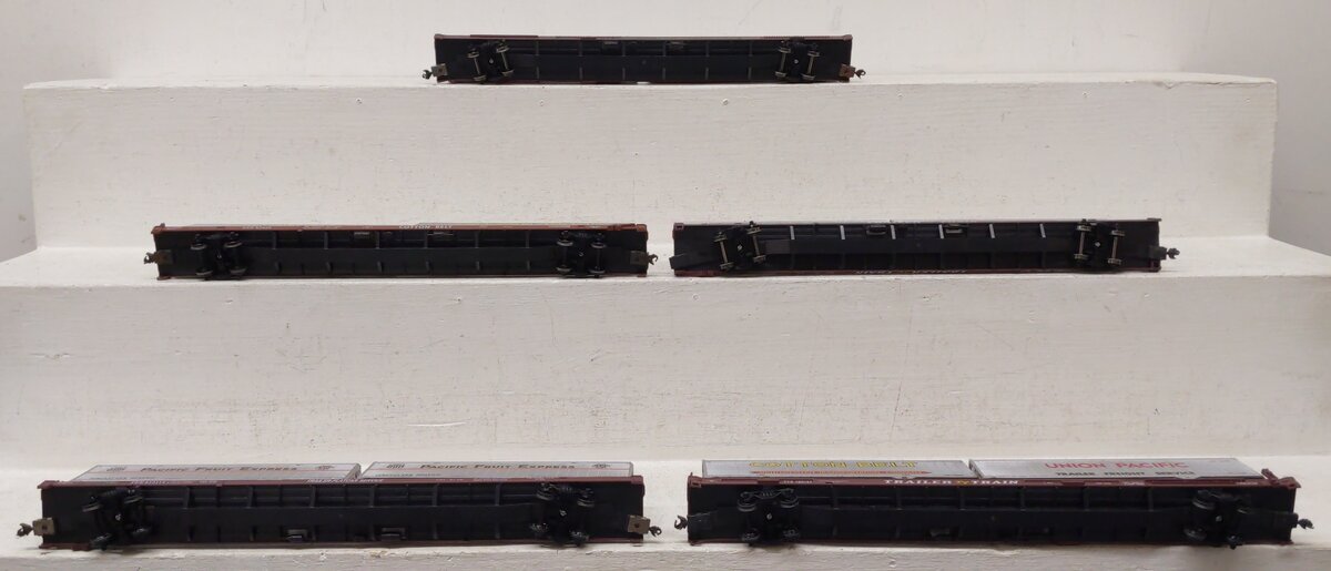 Athearn HO Scale Assorted Trailer Flatcars with Trailers [5] VG