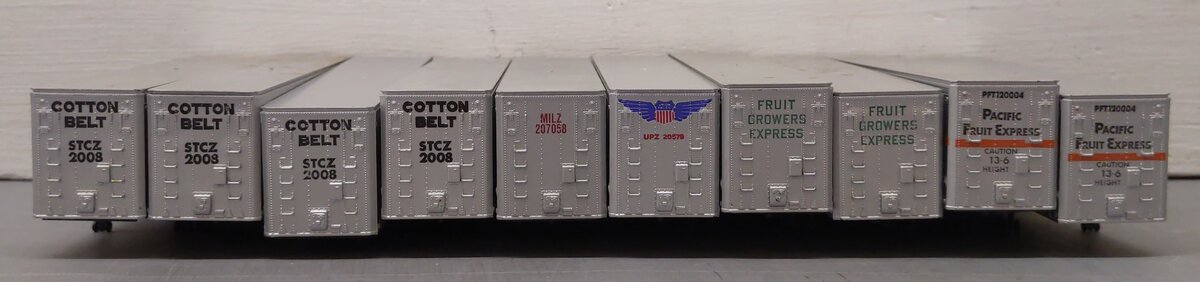 Athearn HO Scale Assorted Trailer Flatcars with Trailers [5] VG