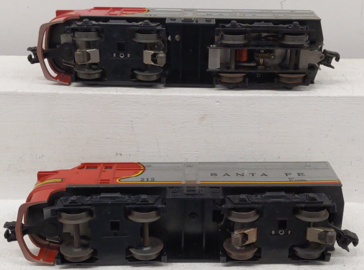 Lionel 212 Vintage O Santa Fe Alco AA Diesel Locomotive Set VG