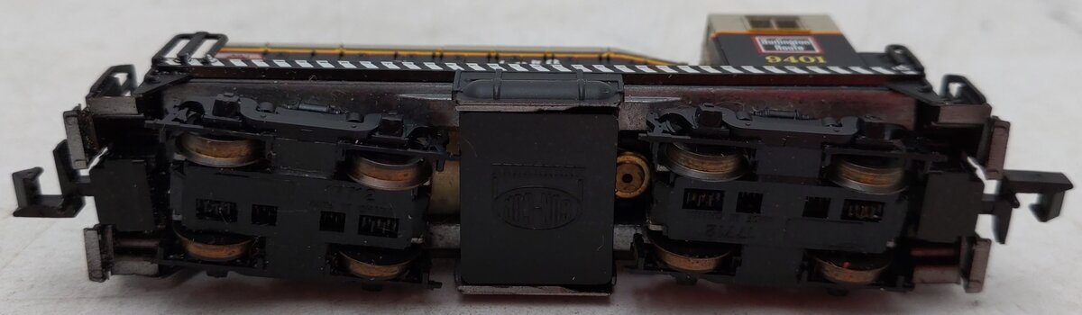 Con-Cor 0001-005013 N Scale Burlington Route Powered Diesel Locomotive #9401 EX