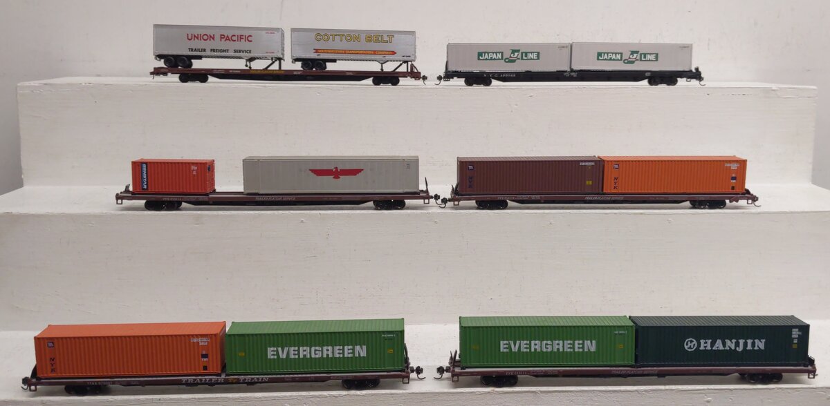 Athearn HO Scale Assorted Trailer Flatcars with Containers & Trailers [6] VG