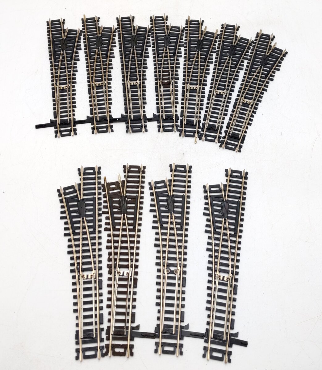 Atlas HO Atlas Code 100 LH & RH Turnout Switches: 291, 292 [11] VG