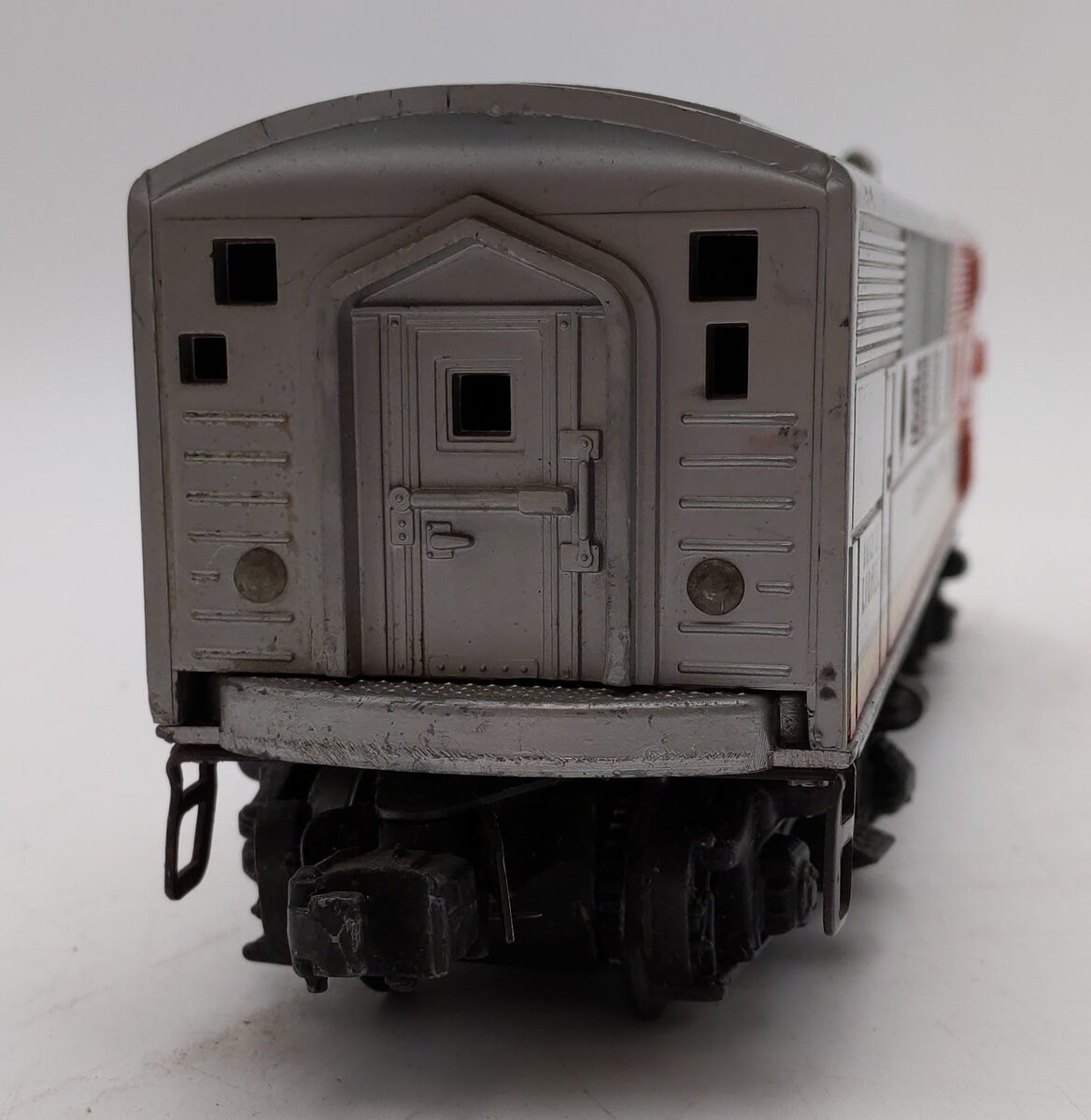 Lionel 2243P Vintage O Santa Fe EMD F-3 A Unit Powered Diesel Locomotive VG