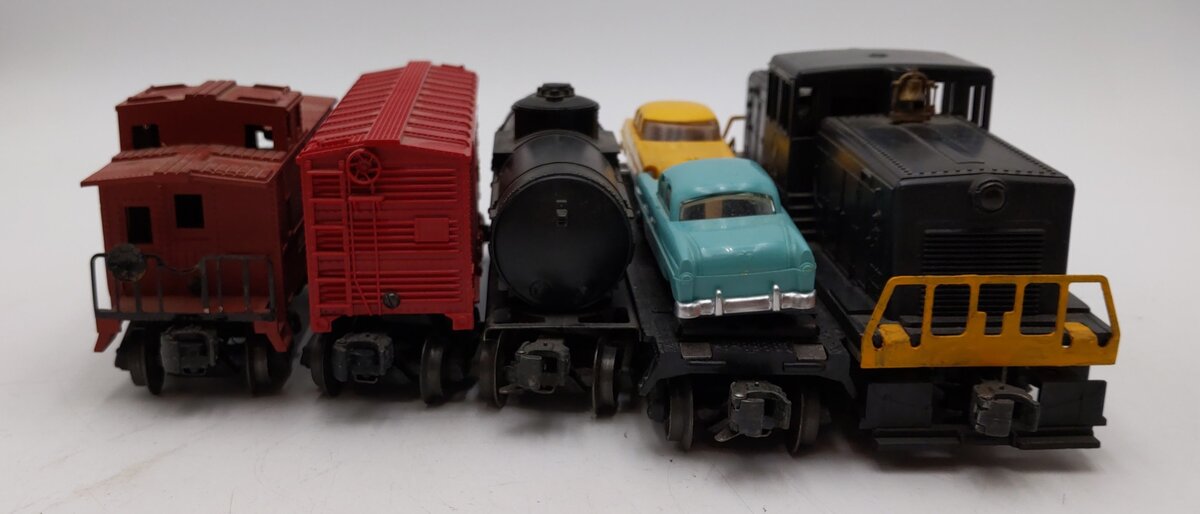 Lionel 628 Vintage O Northern Pacific 44 Ton Diesel Locomotive Train Set VG