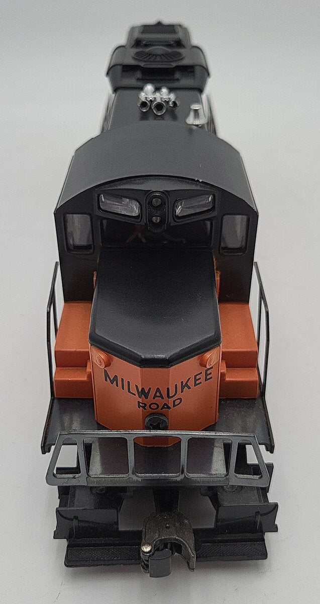 Lionel 6-8855 O Gauge Milwaukee Road SD-18 Powered Diesel Locomotive EX/Box