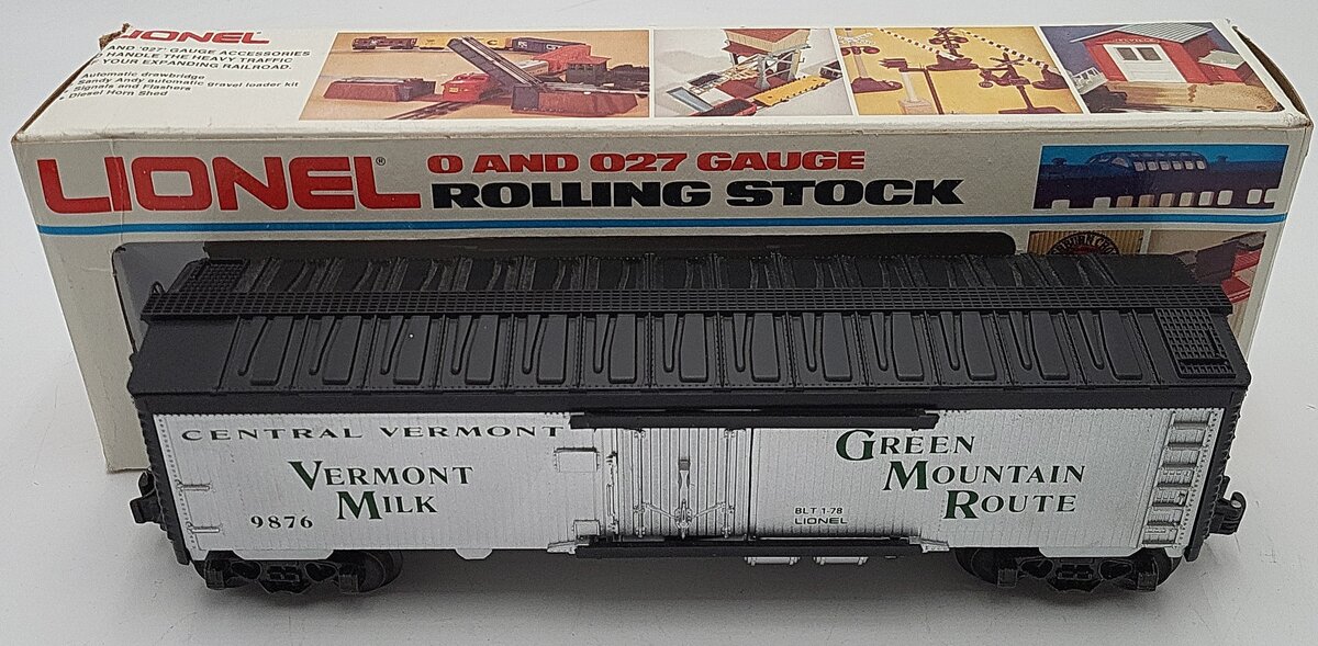 Lionel 6-9876 O Gauge Central Vermont Billboard Refrigerator Car EX/Box