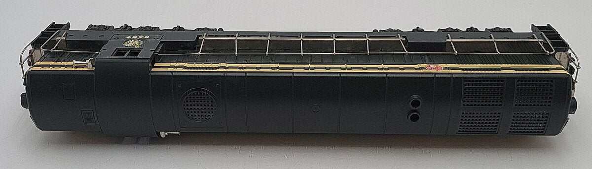 Lionel 6-8687 O Gauge Jersey Central FM Trainmaster Diesel Locomotive #8687 EX/Box