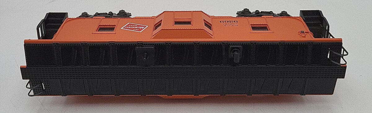 Lionel 6-9269 O Milwaukee Road Bay Window Caboose EX/Box