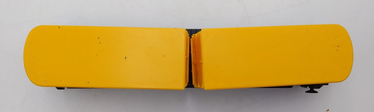 Lionel 6-9352 O Gauge Chicago & Northwestern Piggyback Flatcar w/Trailers VG/Box