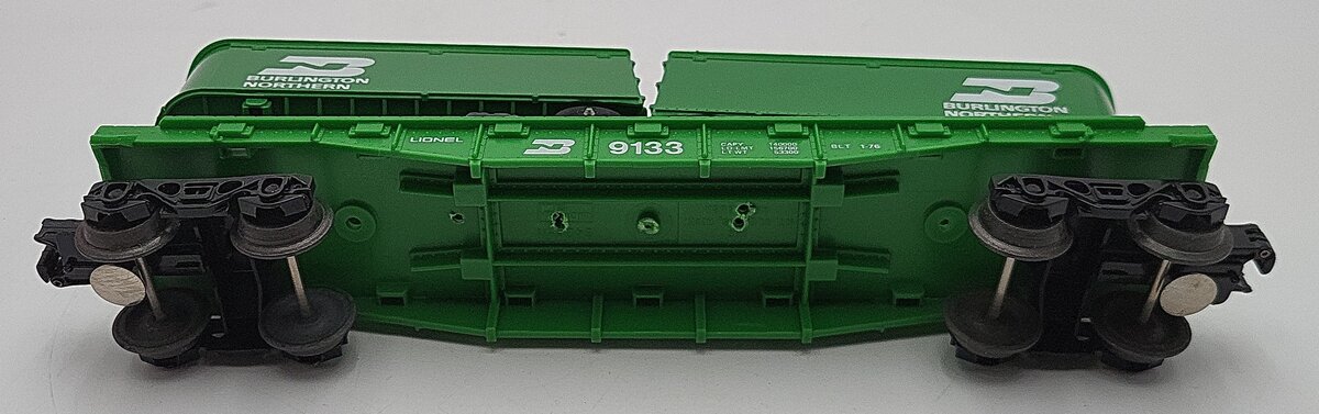Lionel 6-9133 O Gauge Burlington Northern Flatcar #9133 with Trailers EX/Box