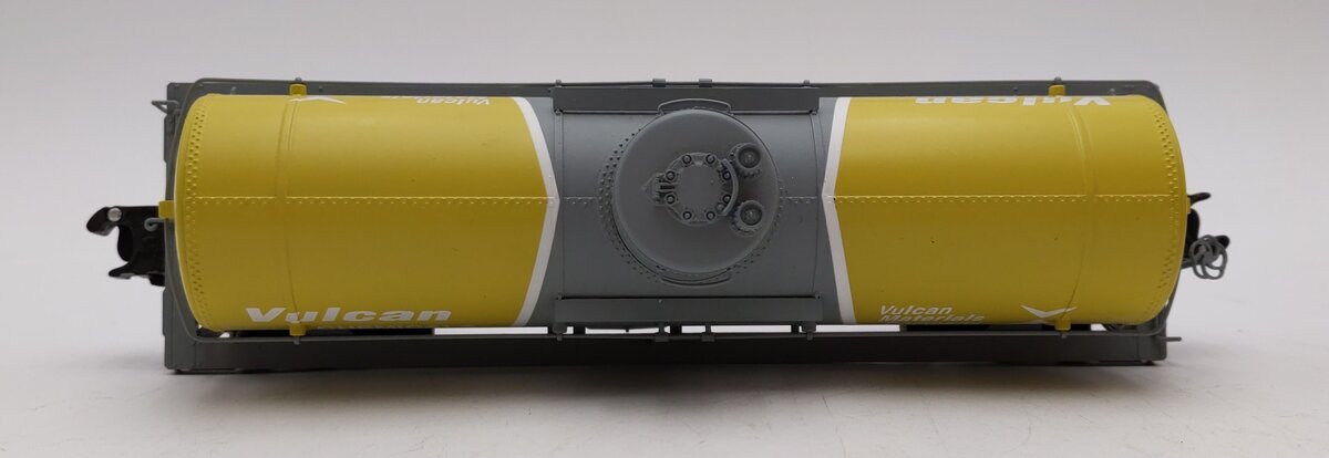 Lionel 6-19615 O Gauge Vulcan 8,000 Gallon Tank Car #1015 VG/Box