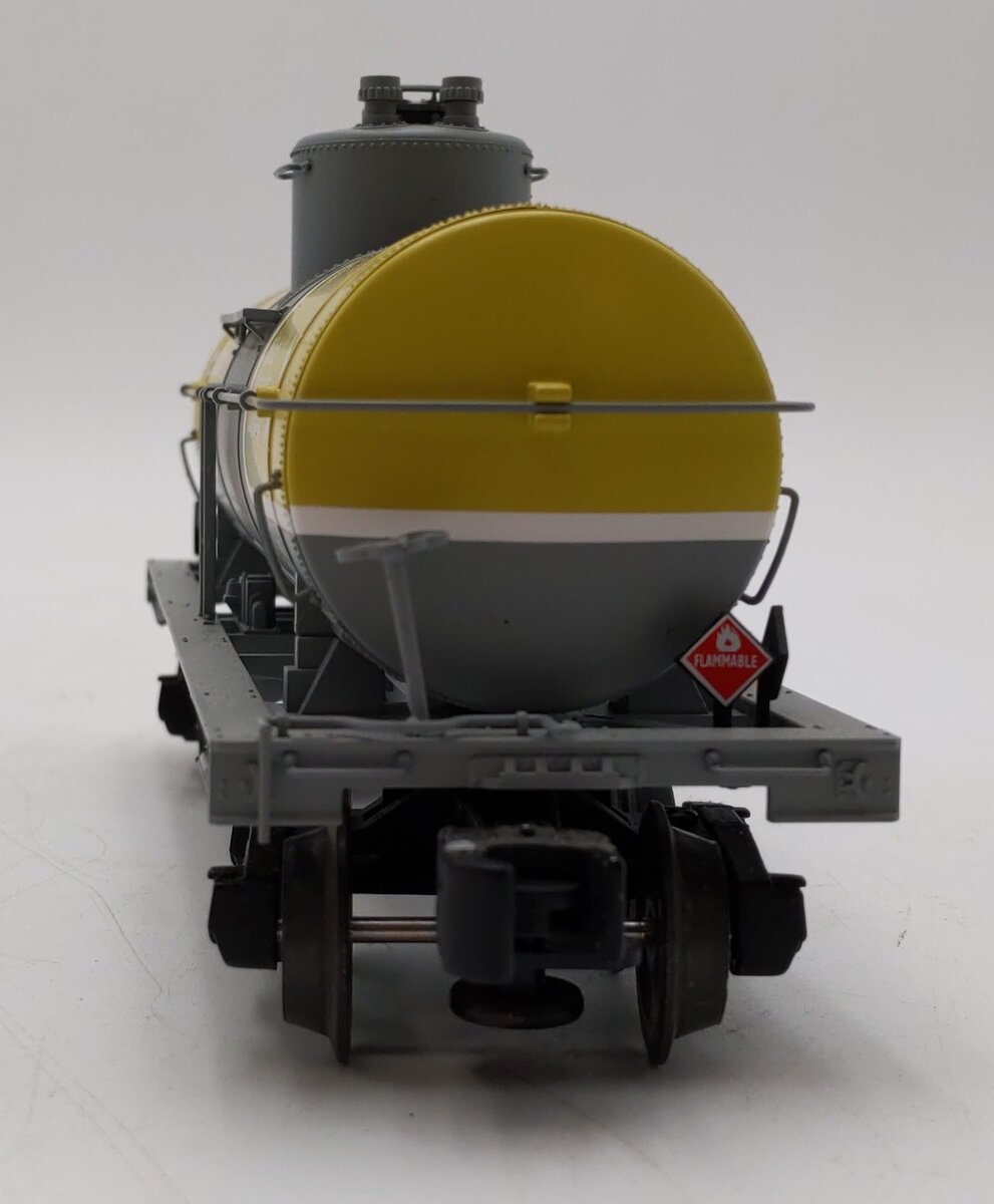 Lionel 6-19615 O Gauge Vulcan 8,000 Gallon Tank Car #1015 VG/Box