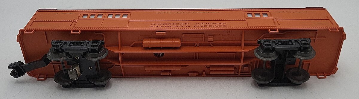 Lionel 6-9522 O Gauge Milwaukee Road Baggage Car #9522 VG/Box