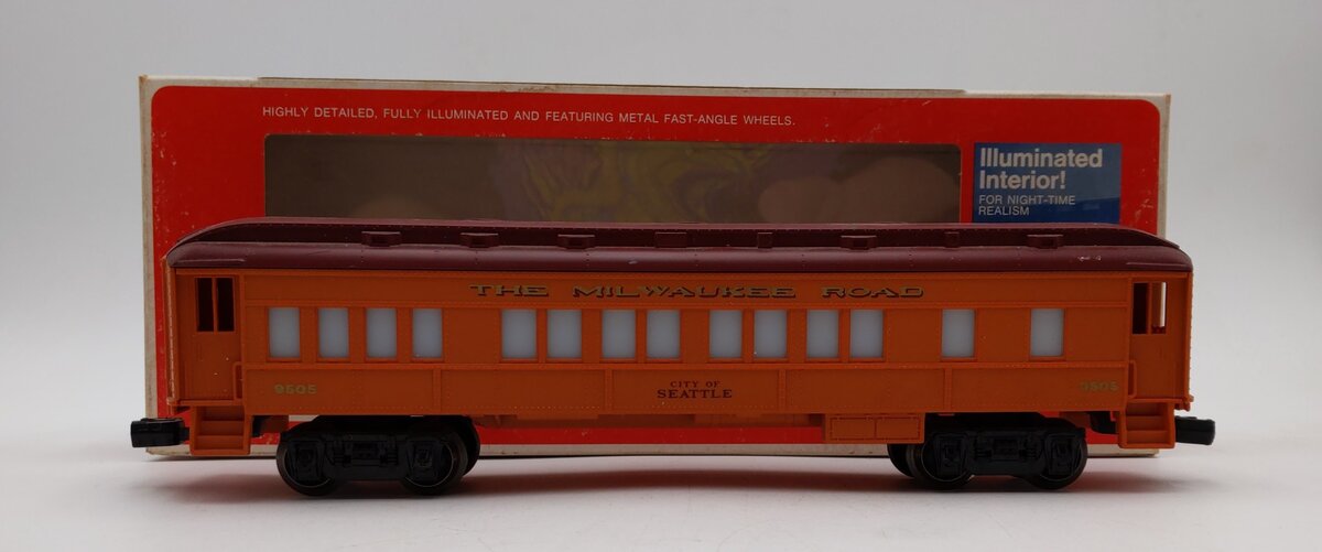 Lionel 6-9505 O Gauge Milwaukee Road "City of Seattle" Passenger Car EX/Box