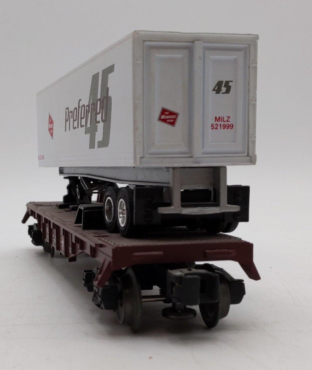 Lionel 6-52180 O Gauge Milwaukee Road Flatcar w/ Trailer #194799 VG/Box