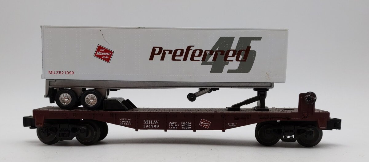 Lionel 6-52180 O Gauge Milwaukee Road Flatcar w/ Trailer #194799 VG/Box