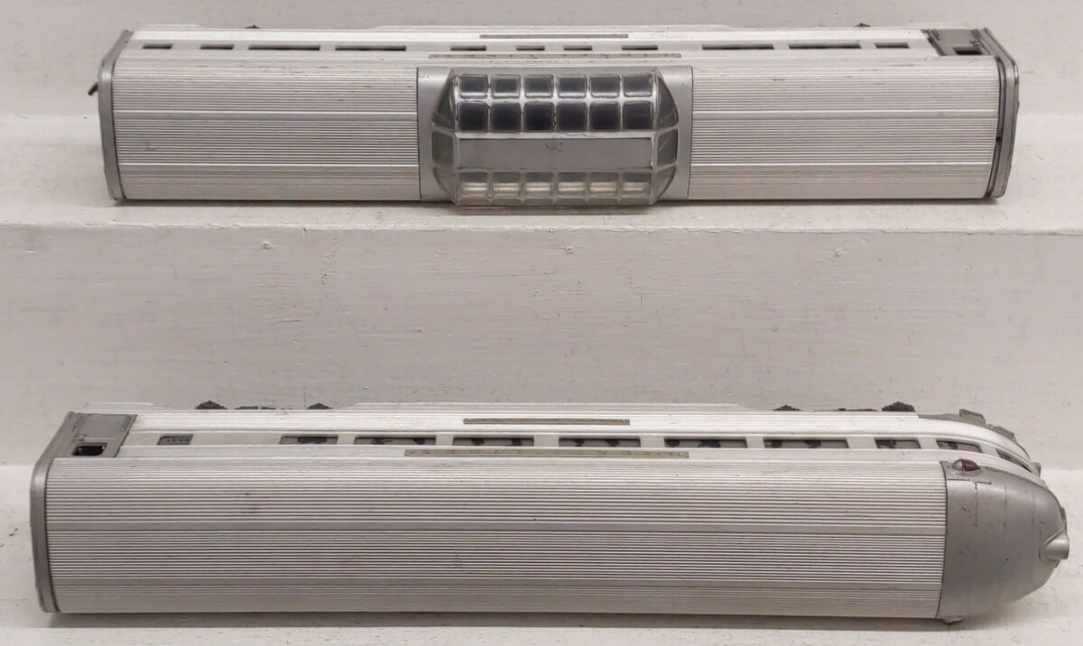 Lionel Vintage O Lionel Lines Passenger Cars: 2531,2532 [2] VG