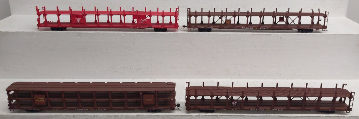 Accurail HO Scale Assorted Auto Carriers [4] VG