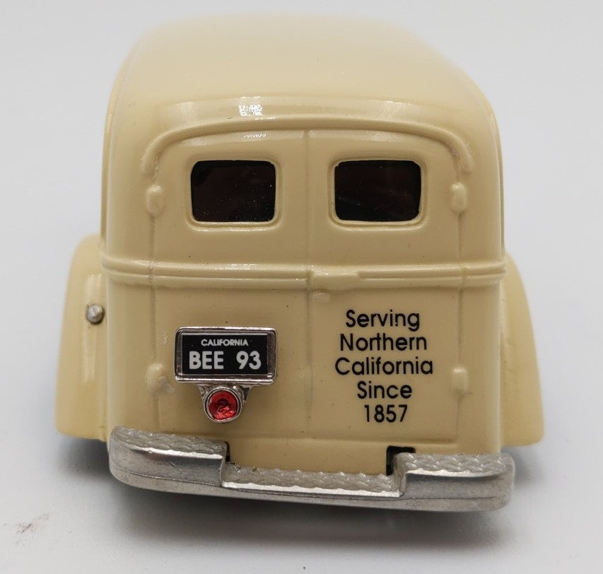 Durham Classics 1:43 Sacramento Bee Pulitzer Prize Model LN/Box