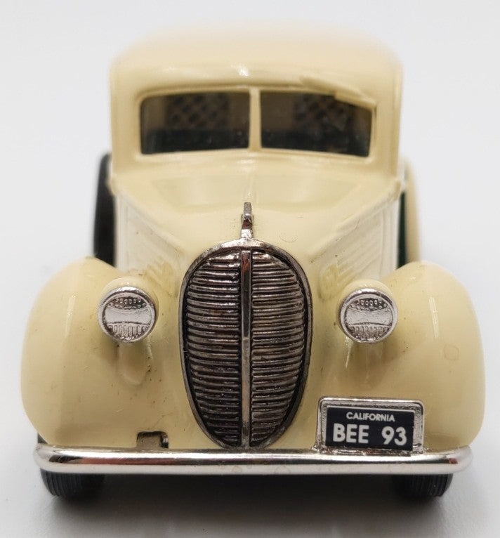 Durham Classics 1:43 Sacramento Bee Pulitzer Prize Model LN/Box