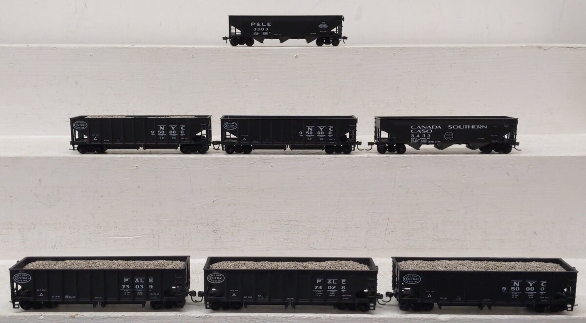 Assorted HO Scale Hoppers [7] EX