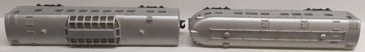 Lionel Vintage O Lionel Lines Passenger Cars 2432, 2436 [2]/Box