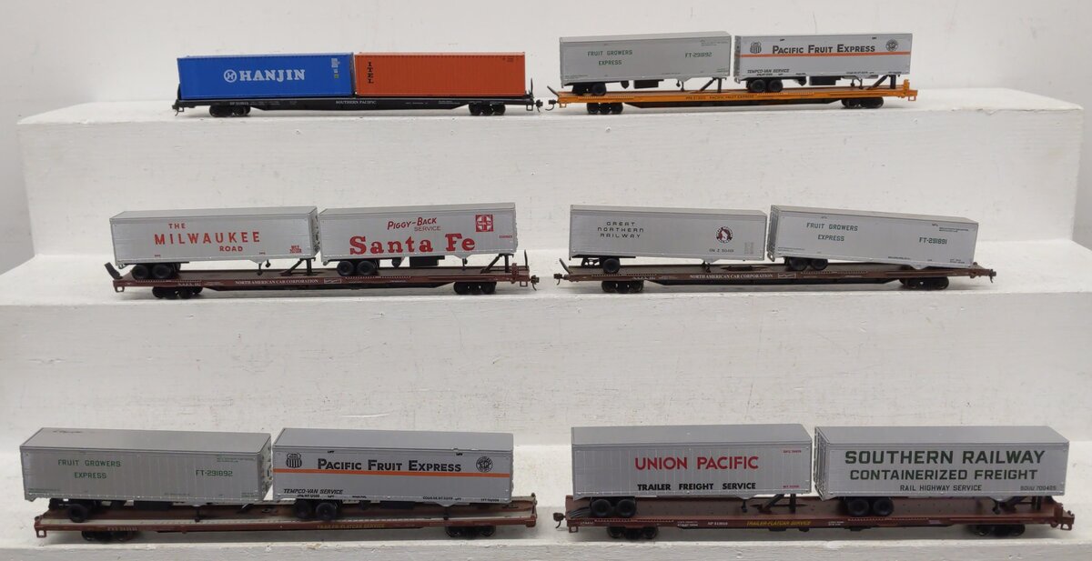 Athearn HO Scale Trailer Flatcar with Trailers & Containers [6] VG