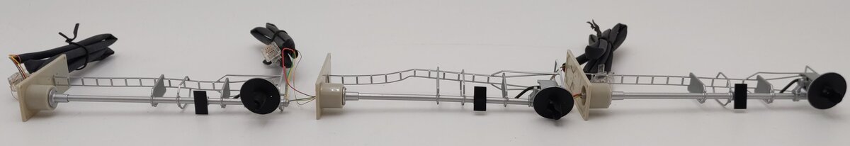 Atlas 6936 SA Single Target Mast Signal - Set of 3 Signals & 4 Sheds 6932's VG/Box
