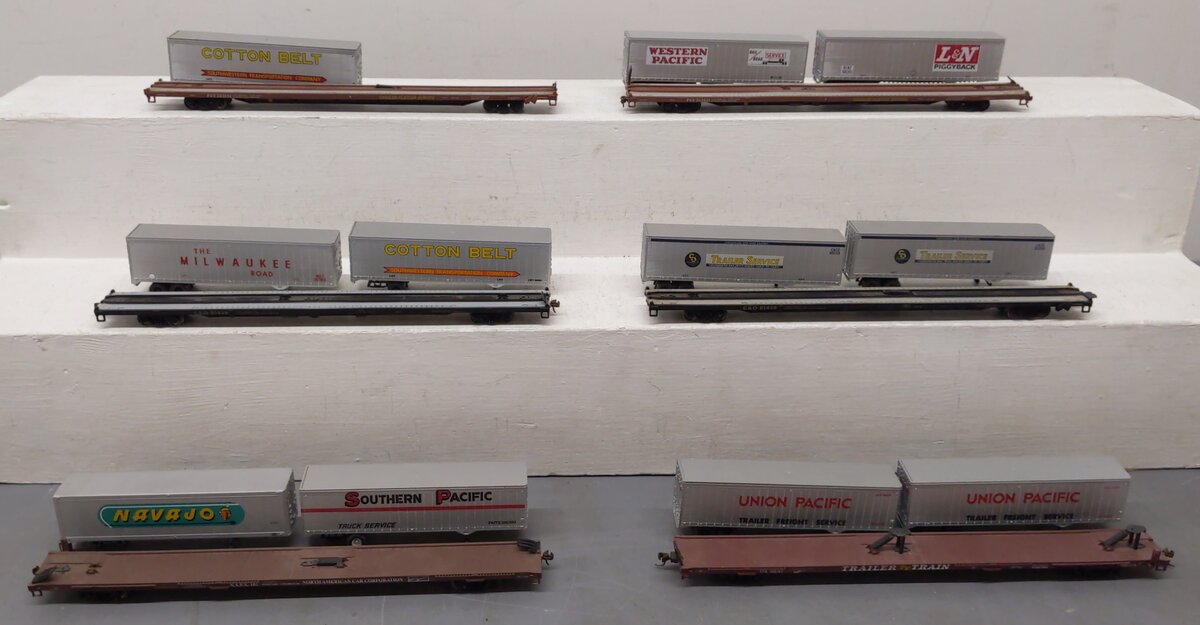 Athearn HO Flatcar Trailers with Trailer Loads [6] VG