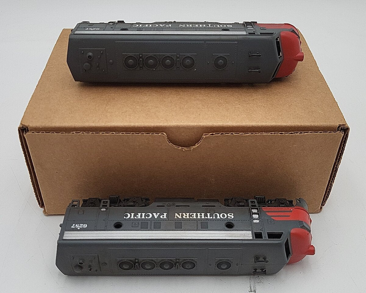 Athearn N Scale Southern Pacific Diesel Locomotives powered and non-power #6287 EX