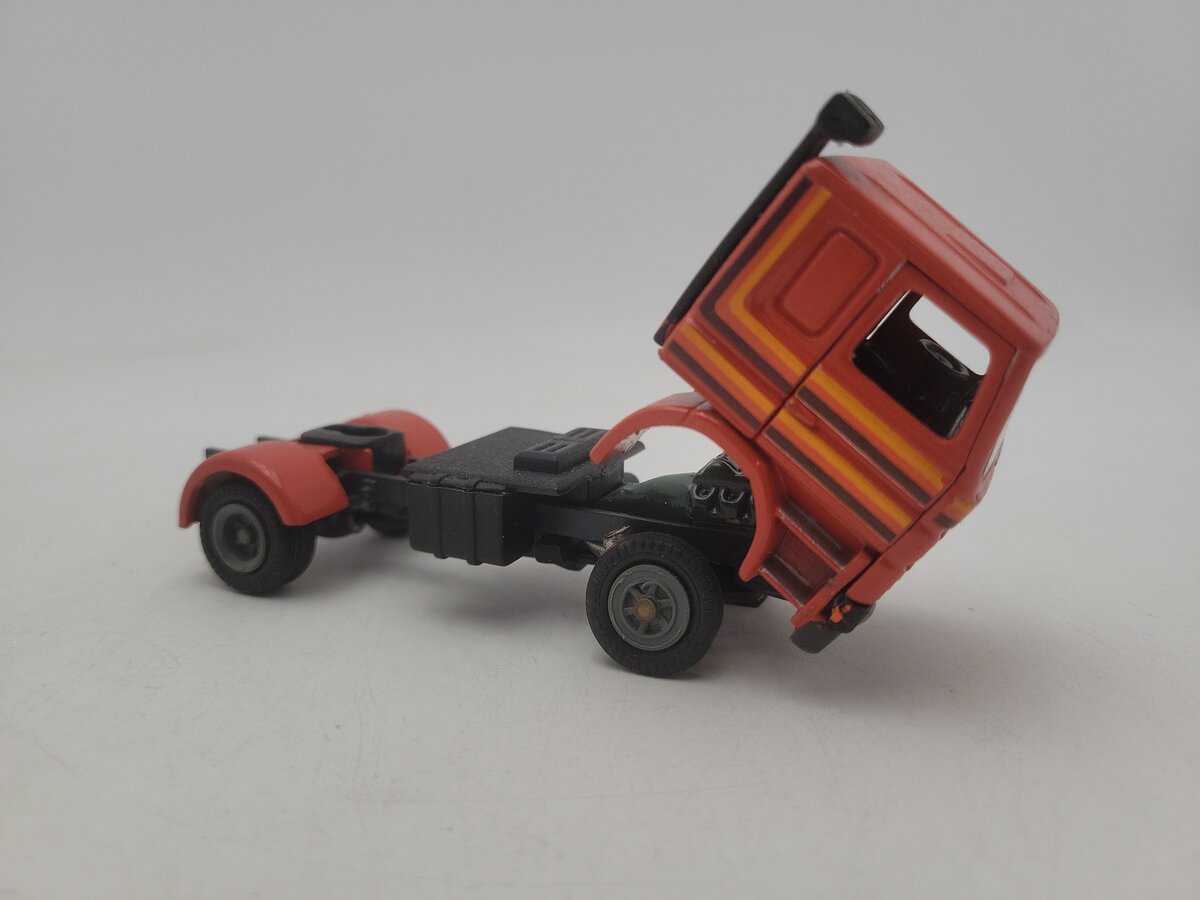 ARPRA Supermini R142 1:50 Scale Orange Semi Truck Die Cast Tractor Trailer VG/Box