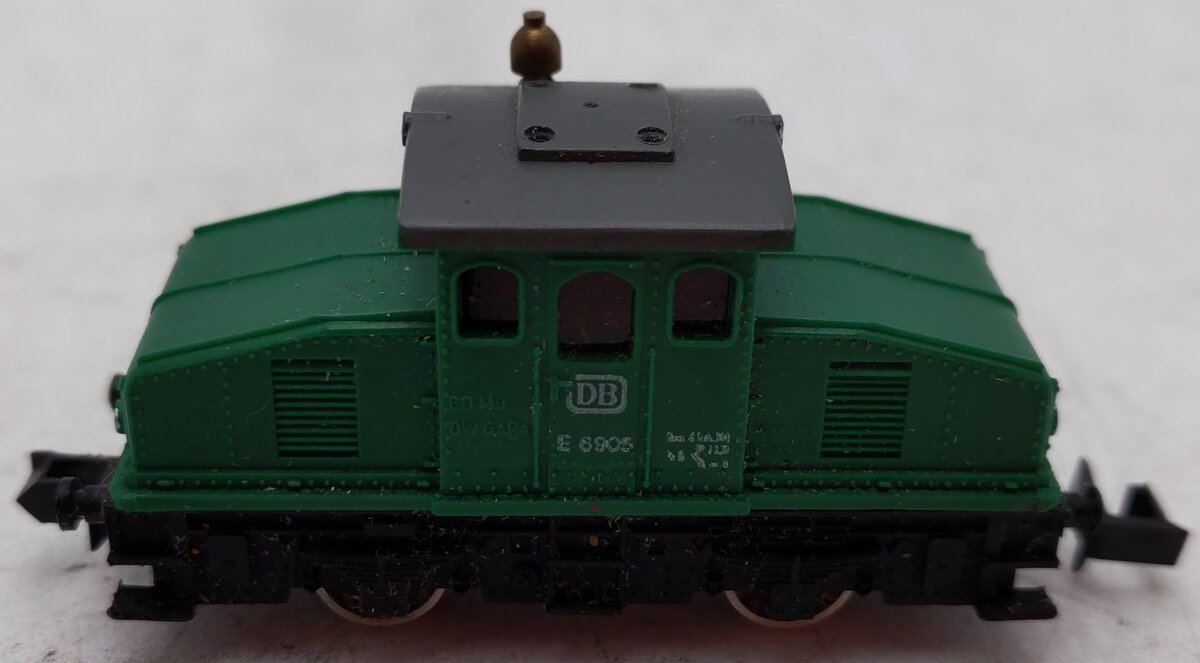 Arnold Rapido 0240 N Scale DB Electric Locomotive #6905 VG