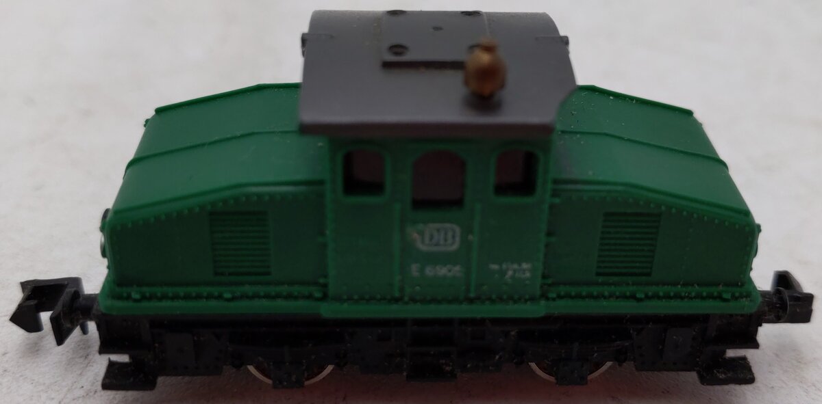 Arnold Rapido 0240 N Scale DB Electric Locomotive #6905 VG