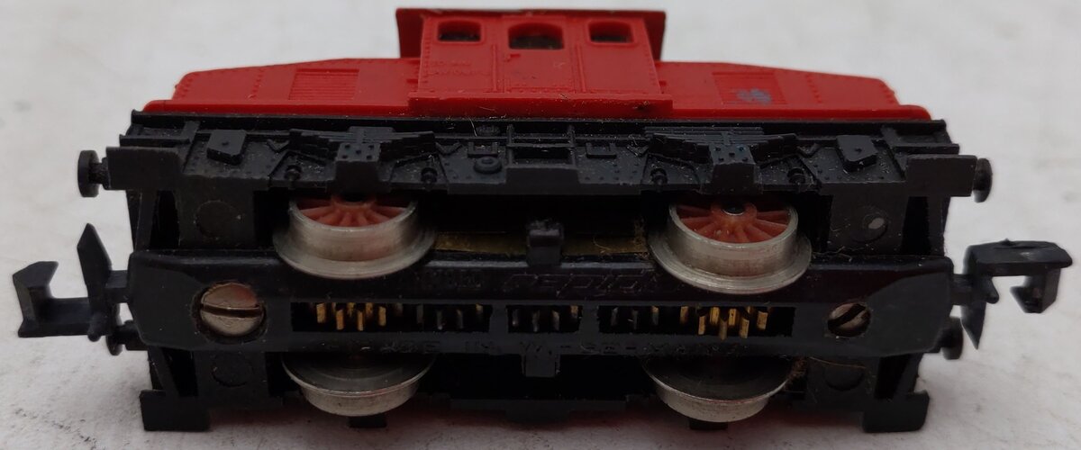 Arnold Rapido N Scale Undecorated Diesel Locomotive VG