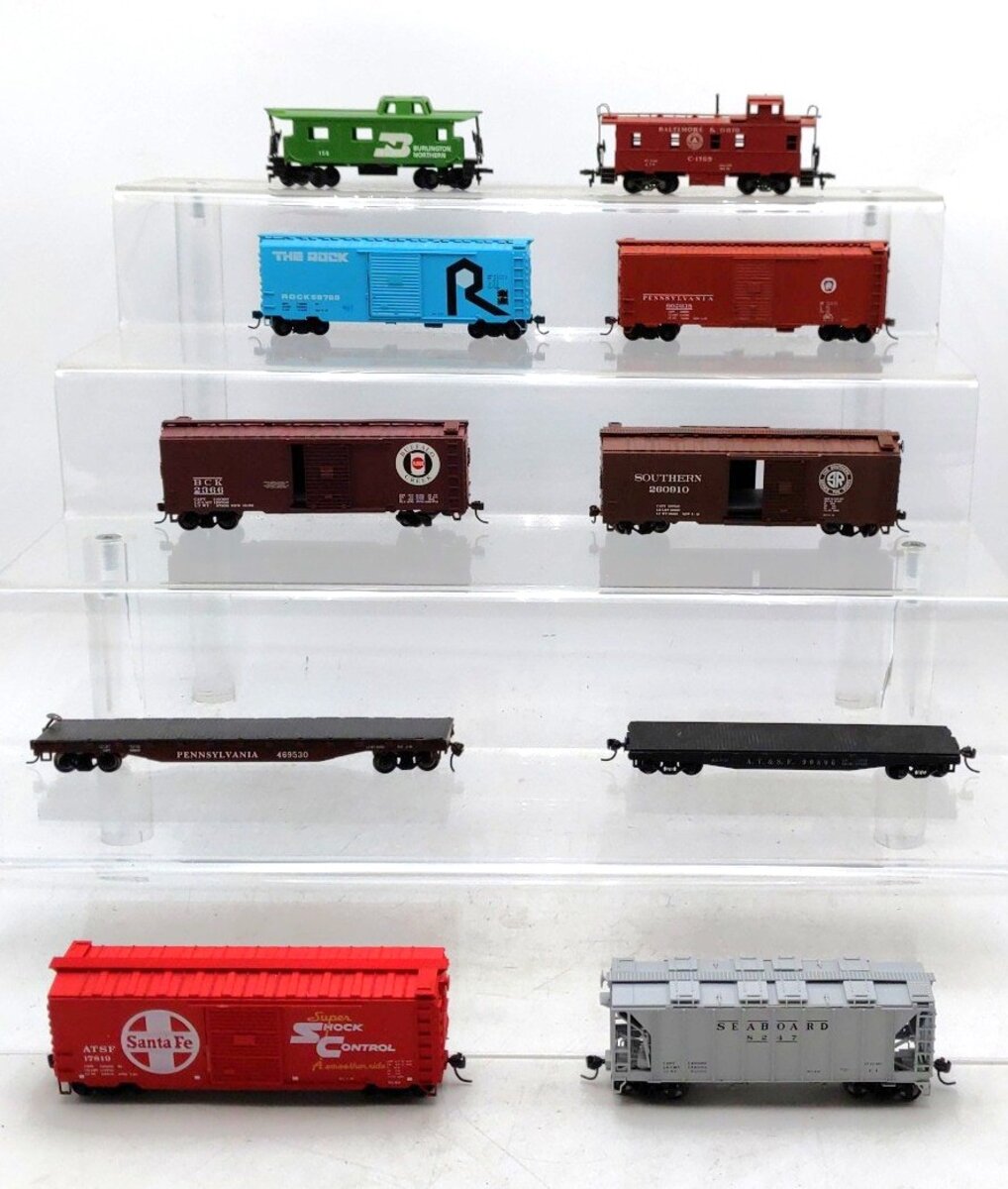 Accurail & Other HO Scale Assorted Freight Cars [10] VG