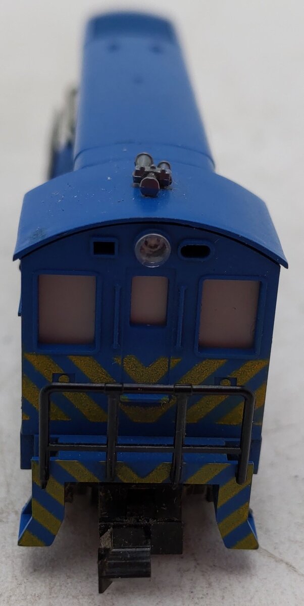 Minitrix 2005 N Scale Santa Fe Diesel Locomotive # 546 VG