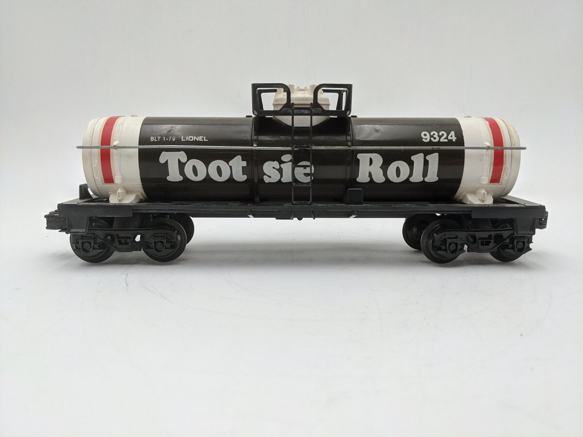 Lionel 6-9324 O Gauge Tootsie Roll Single Dome Tank Car VG