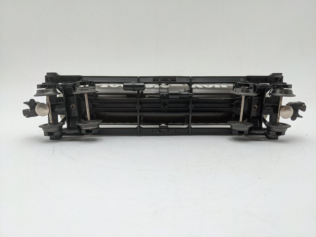 Lionel 6-9324 O Gauge Tootsie Roll Single Dome Tank Car VG