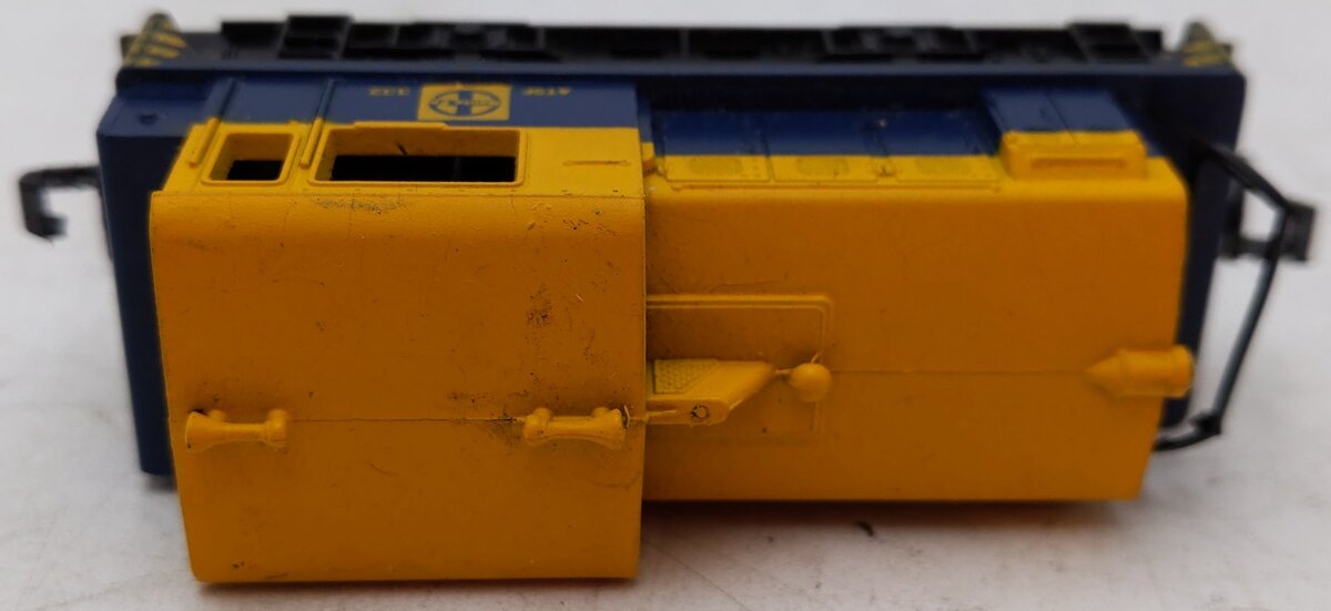 Lima N Scale Sothern Pacific Powered Diesel Locomotive #332 EX
