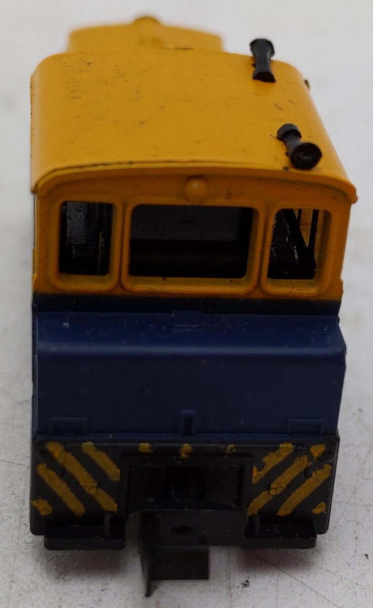 Lima N Scale Sothern Pacific Powered Diesel Locomotive #332 EX