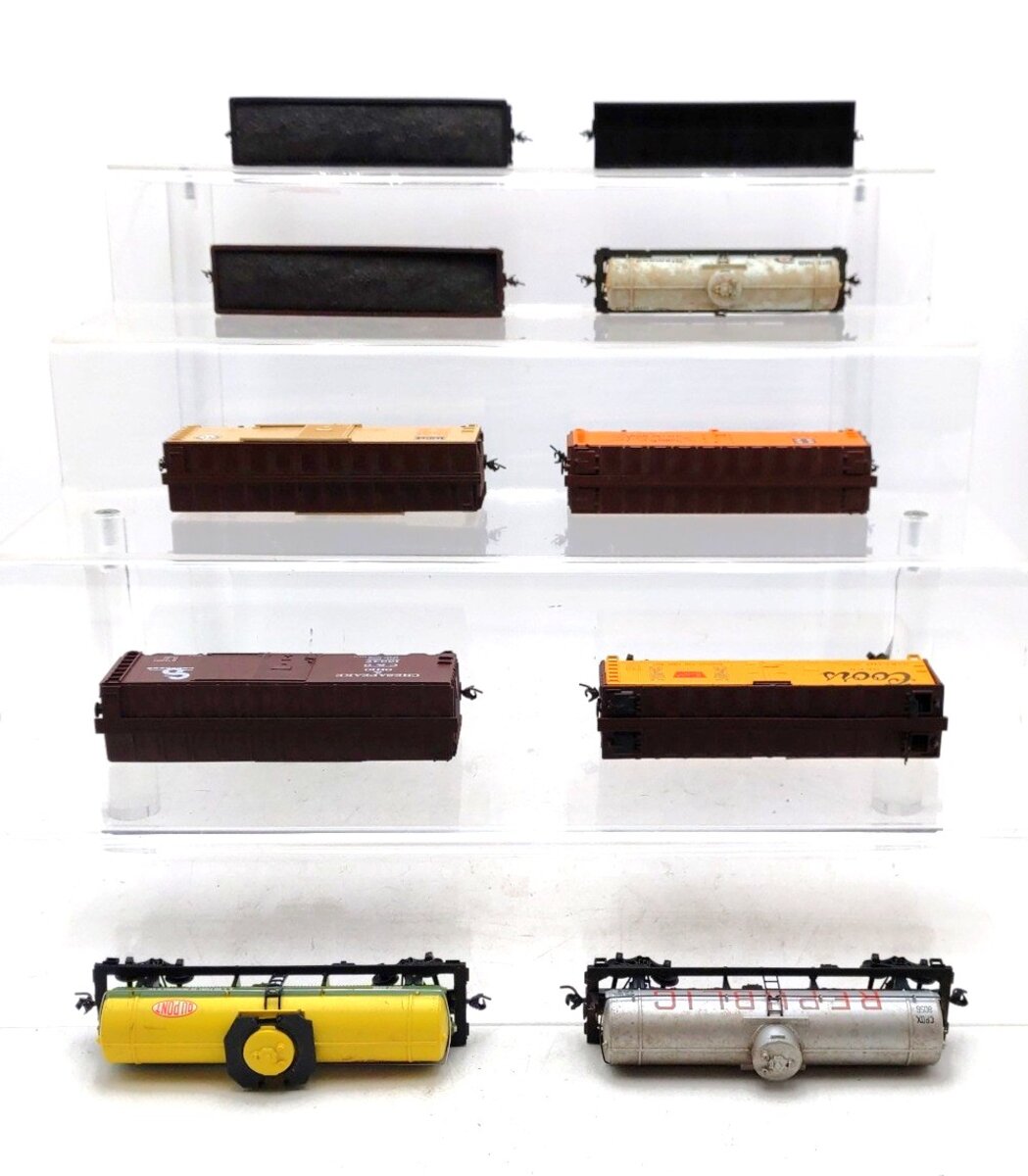 Accurail & Other HO Scale Assorted Freight Cars [10] VG