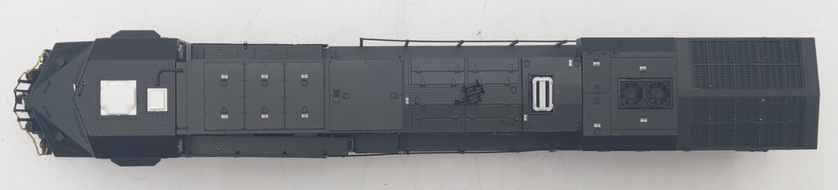 InterMountain 49762-02 HO Scale New York Central #1968 ES444AC Diesel Locomotive VG/Box