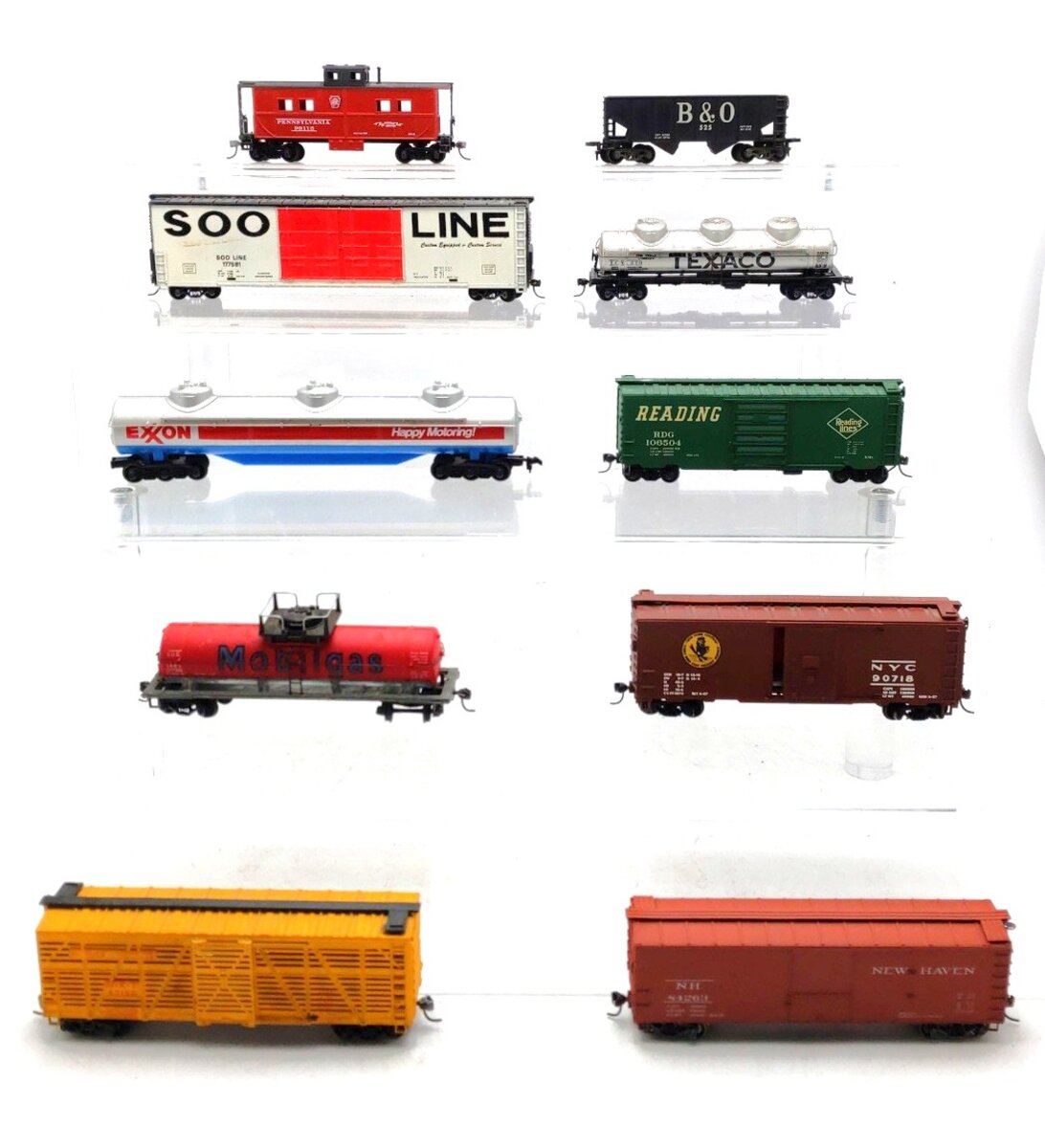 HO Scale Assorted Freight Cars [10] VG