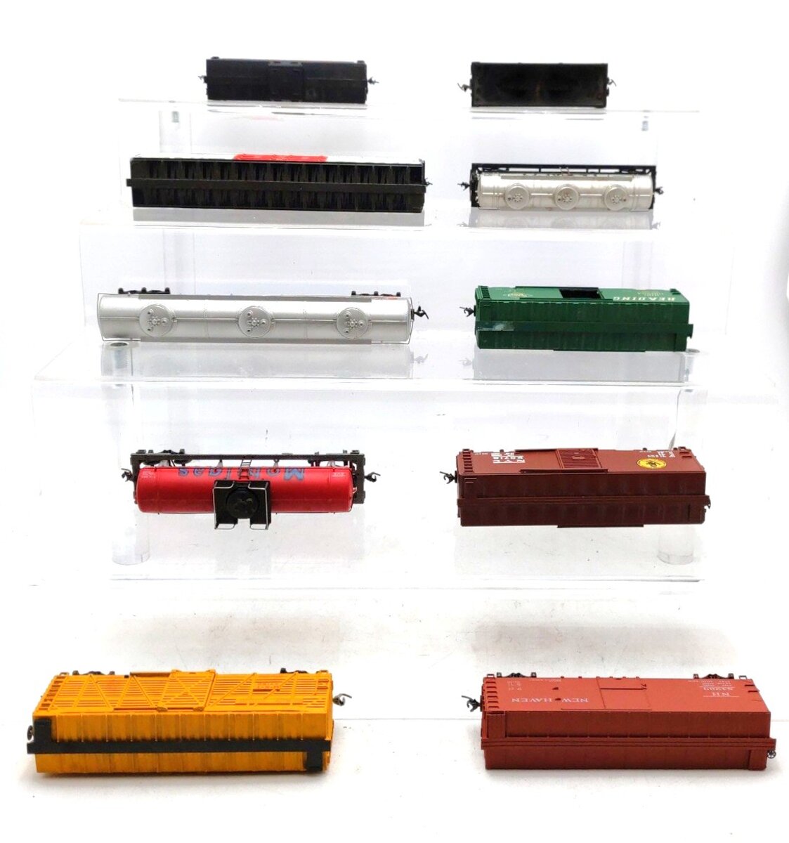 HO Scale Assorted Freight Cars [10] VG