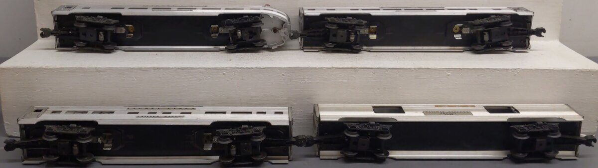 Lionel Vintage O Lionel Lines Aluminum Passenger Cars #2533,2530,2531,2532 [4] VG