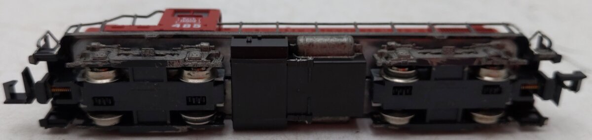 Atlas 4203 N Scale Rock Island RS-3 Diesel Locomotive #485