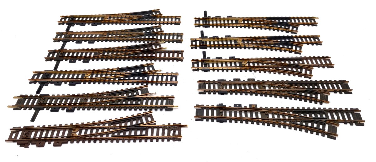 Atlas HO LH & RH Snap Switch Tracks: 50, 51 [11] VG