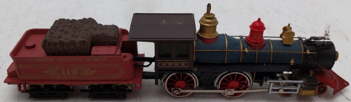 Bachmann 51001 HO Union Pacific 4-4-0 American Steam Locomotive & Tender #119 VG